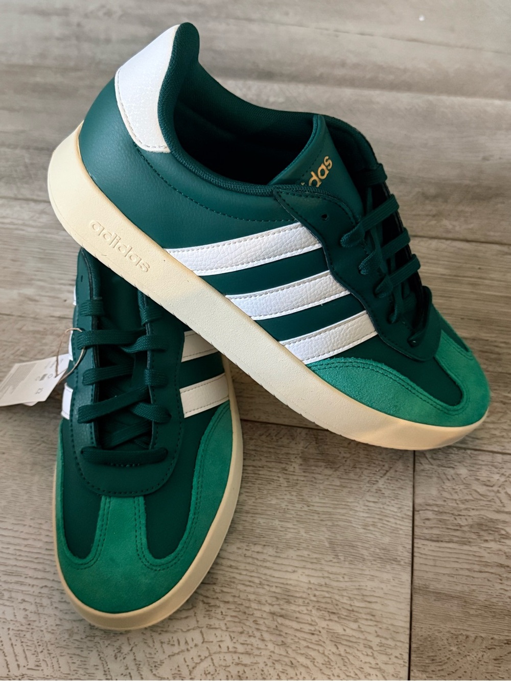 Adidas Barreda Green White Retro Sneakers Men’s Size 10 NWT